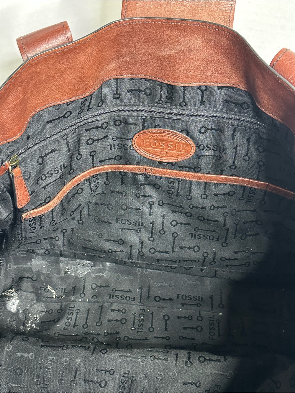 FOSSIL Vintage Reissue XL Weekender Leather Tote Bag - Picture 14 of 16